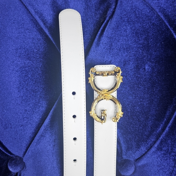 DOLCE & GABBANA Baroque Logo Leather Belt In White Calf Leather - Picture 11 of 13